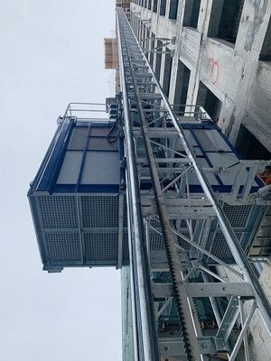 1.6тонны/клетка грузоподъемники Лифты/пассажирские подъемники с VFD котролем/горячо оцинкованные мачты и клетками